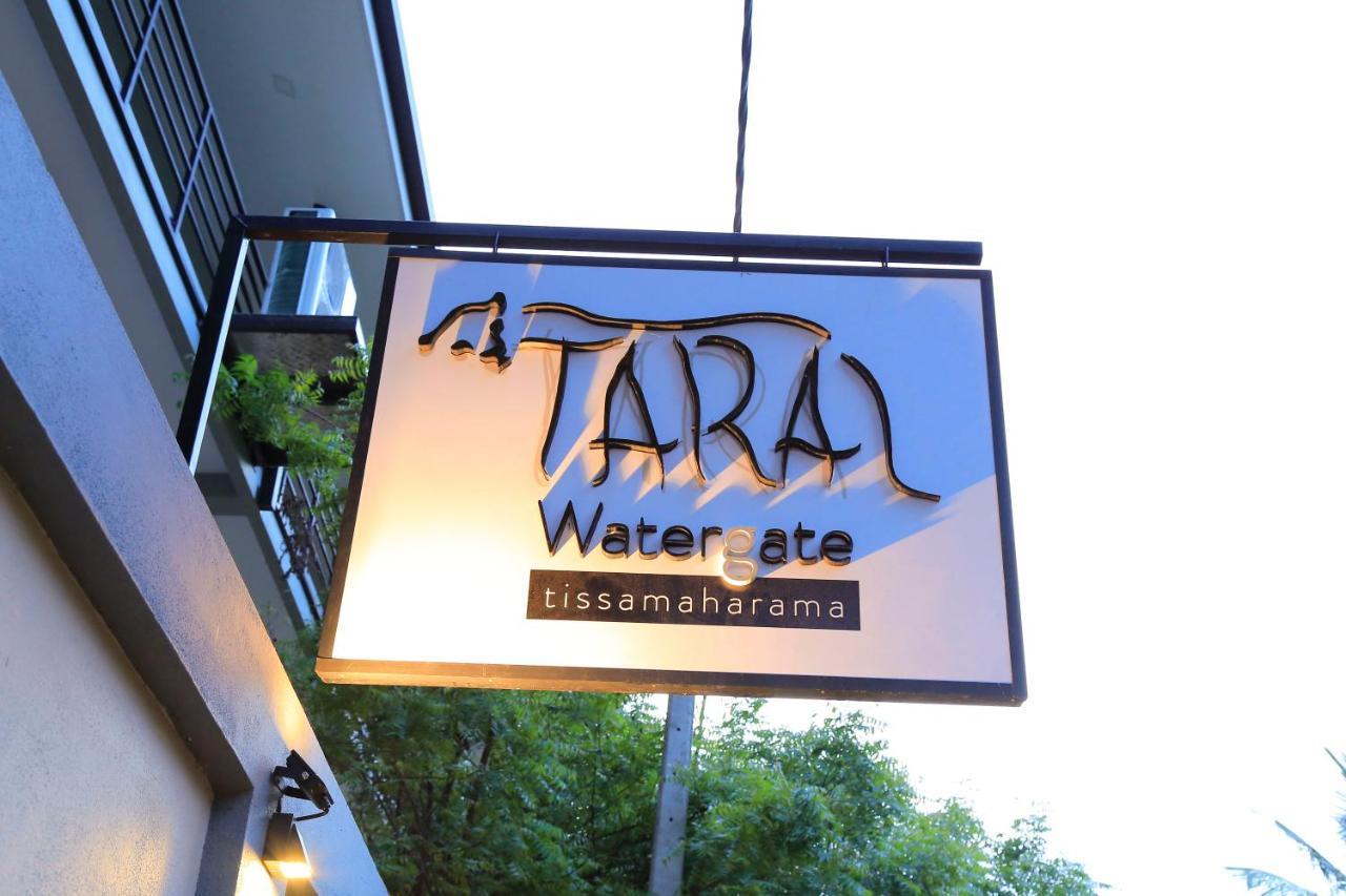 Tara Watergate Hotel Tissamaharama Esterno foto